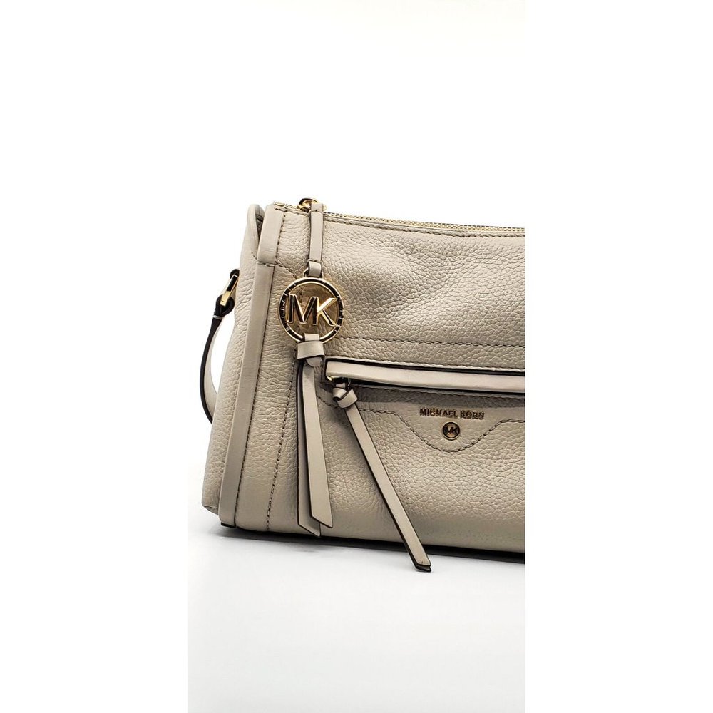 New Michael Kors Small Crossbody $248.00 - Picture 3 of 9